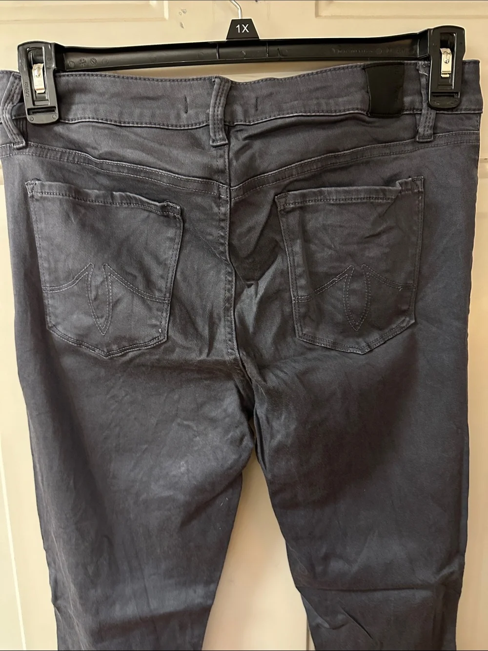 Level 99 Women’s Skinny Pants in Slate Gray - Picture 3 of 8